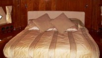 ILE BOHEMIEN -  VIP Cabin